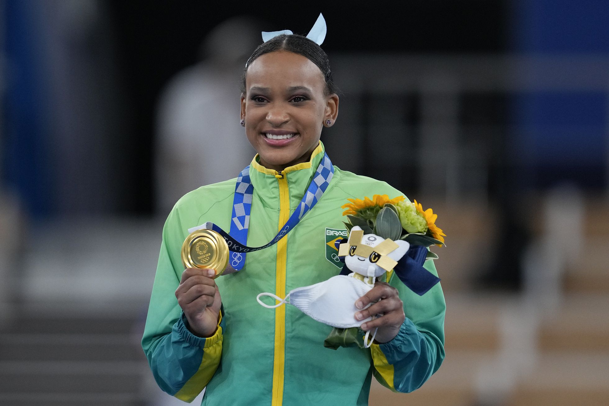 Rebeca Andrade conquista duas medalhas inéditas para o Brasil em Tóquio