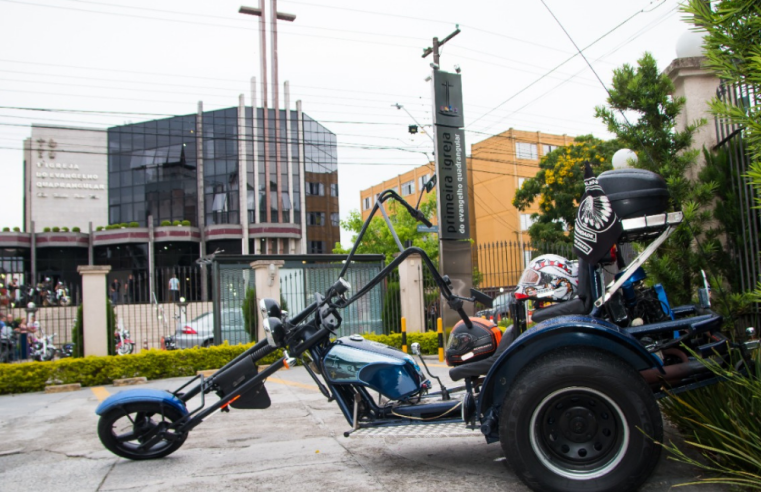 MOTO CLUBE ESQUADRÃO FOURSQUARE