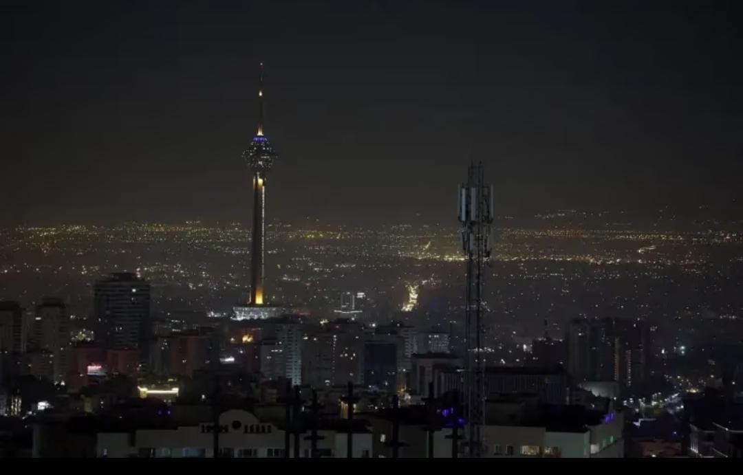 Israel bombardeia o Irã nesta sexta-feira (25)