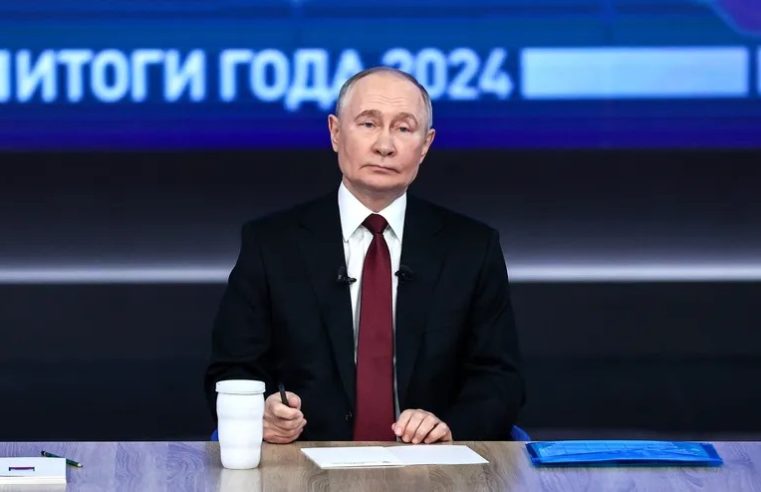 Presidente Putin Rejeita ‘Derrota’ da Rússia na Síria