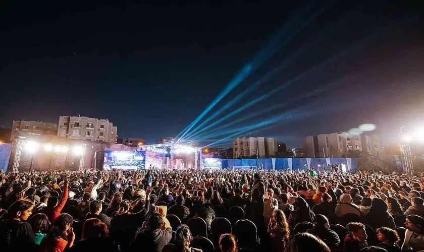 Mais de 2.900 pessoas aceitam Jesus em cruzada evangelística no Egito