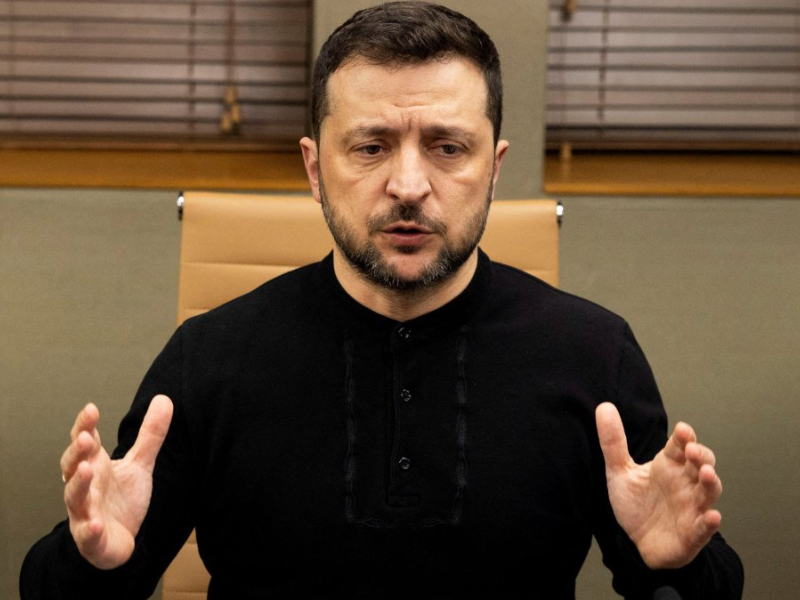 Zelensky: Ucrânia manterá tropas em regiões ocupadas durante negociações
